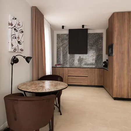 アパート гірська феєрія ミホヴォ